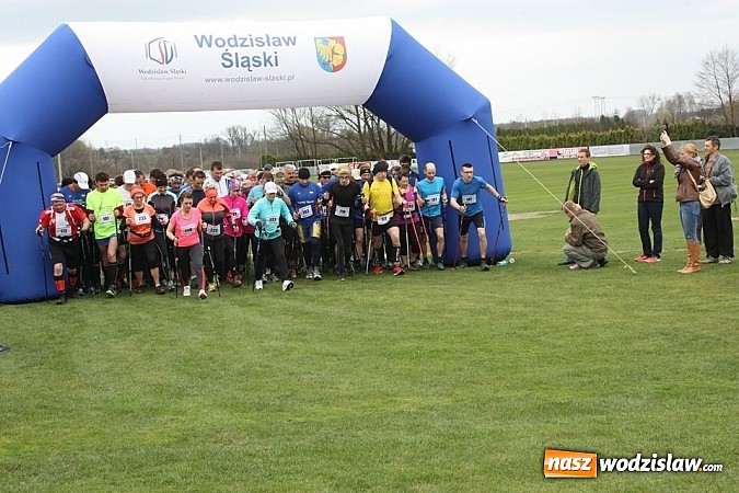 Zdjęcie w galerii na portalu naszwodzislaw.com: 150 sporowc&oacute;w wystartowało w biegu o Puchar Prezydenta Miasta Wodzisławia Śląskiego wiadomości z regionu
