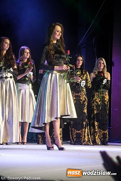 Zdjęcie w galerii na portalu naszwodzislaw.com: Uczennica z Rydułtów w międzynarodowym konkursie Miss wiadomości z regionu