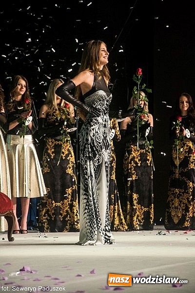 Zdjęcie w galerii na portalu naszwodzislaw.com: Uczennica z Rydułtów w międzynarodowym konkursie Miss wiadomości z regionu