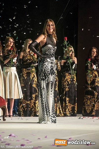 Zdjęcie w galerii na portalu naszwodzislaw.com: Uczennica z Rydułtów w międzynarodowym konkursie Miss wiadomości z regionu