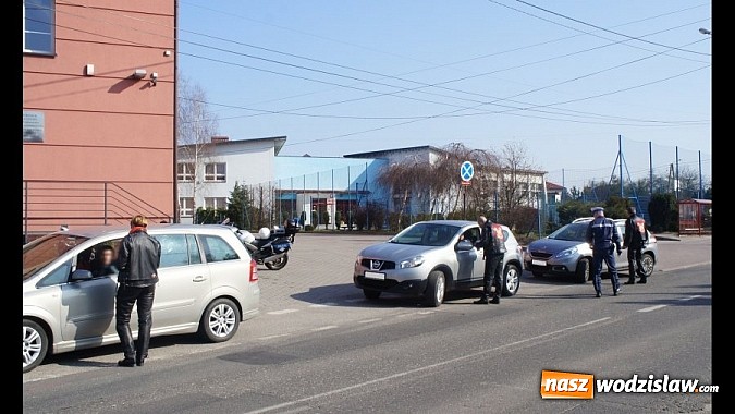 Zdjęcie w galerii na portalu naszwodzislaw.com: Kolejny raz apelujemy „Patrz w lusterka