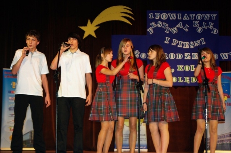 Zdjęcie w galerii na portalu naszwodzislaw.com: Pierwszy festiwal kolęd za nami wiadomości z regionu