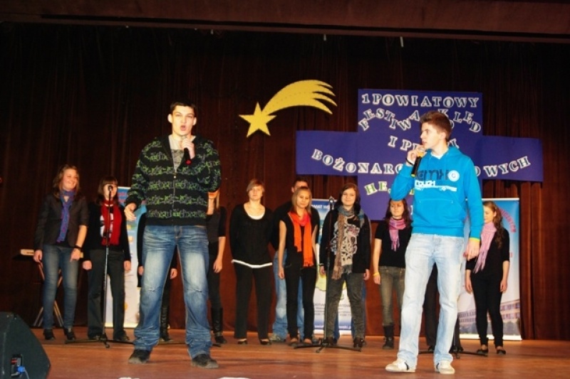 Zdjęcie w galerii na portalu naszwodzislaw.com: Pierwszy festiwal kolęd za nami wiadomości z regionu