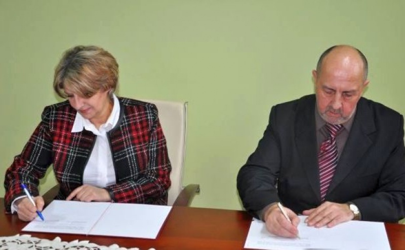 Zdjęcie w galerii na portalu naszwodzislaw.com: To nie będzie papierowe porozumienie... wiadomości z regionu