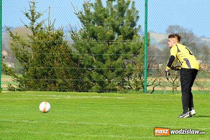 Zdjęcie w galerii na portalu naszwodzislaw.com: Rozw&oacute;j Bełsznica bezlitosny dla Ruchu Bolesław wiadomości z regionu