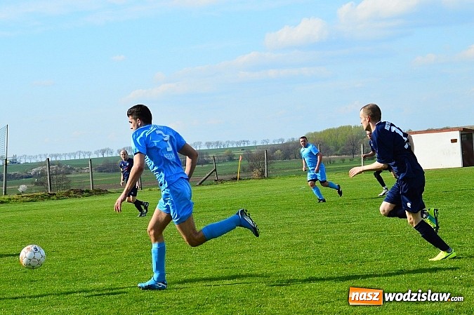 Zdjęcie w galerii na portalu naszwodzislaw.com: Rozw&oacute;j Bełsznica bezlitosny dla Ruchu Bolesław wiadomości z regionu