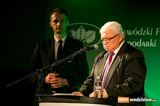 Zdjęcie w galerii na portalu naszwodzislaw.com: Fundusz rozdał Zielone Czeki 2015 wiadomości z regionu