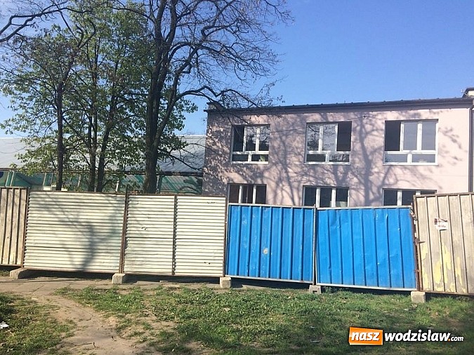 Zdjęcie w galerii na portalu naszwodzislaw.com: Na jakim etapie jest remont basenu? wiadomości z regionu