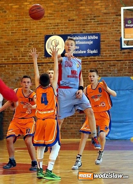 Zdjęcie w galerii na portalu naszwodzislaw.com: Trwa turniej 1/4 Mistrzostw Polski młodzików starszych wiadomości z regionu