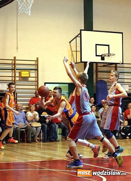 Zdjęcie w galerii na portalu naszwodzislaw.com: Trwa turniej 1/4 Mistrzostw Polski młodzików starszych wiadomości z regionu