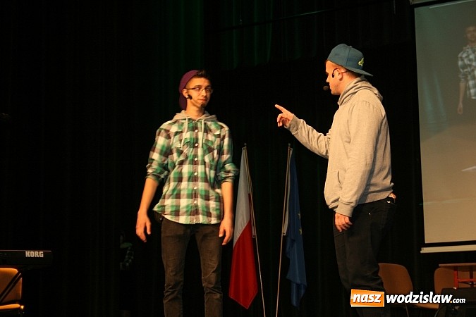 Zdjęcie w galerii na portalu naszwodzislaw.com: Najlepsi absolwenci zostali wyróżnieni wiadomości z regionu