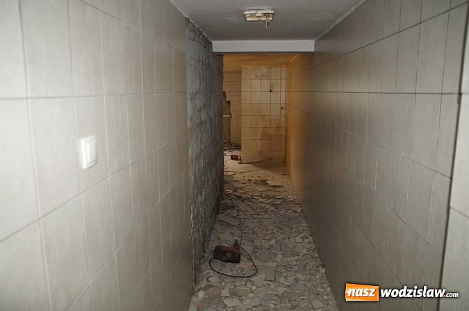 Zdjęcie w galerii na portalu naszwodzislaw.com: Mija kolejny tydzień prac remontowych wodzisławskiego basenu. Na jakim etapie jest przebudowa? wiadomości z regionu