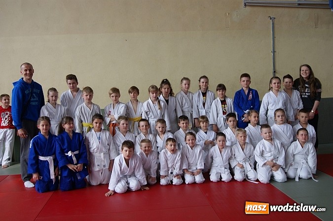 Zdjęcie w galerii na portalu naszwodzislaw.com: Dziecięca wodzisławska reprezentacja na podium w Sosnowcu wiadomości z regionu