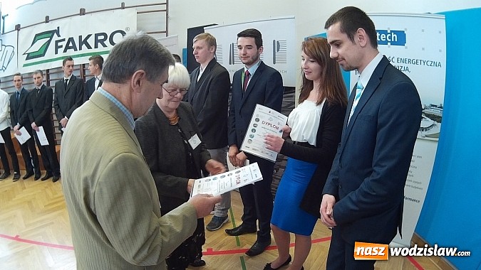 Zdjęcie w galerii na portalu naszwodzislaw.com: Dwóch uczniów „Budowlanki” na podium ogólnopolskiej Olimpiady Wiedzy i Umiejętności Budowlanych wiadomości z regionu