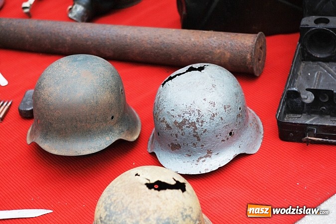 Zdjęcie w galerii na portalu naszwodzislaw.com: 5. Piknik Historyczno - Militarny wiadomości z regionu