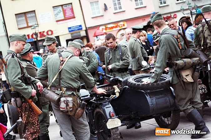 Zdjęcie w galerii na portalu naszwodzislaw.com: 5. Piknik Historyczno - Militarny wiadomości z regionu