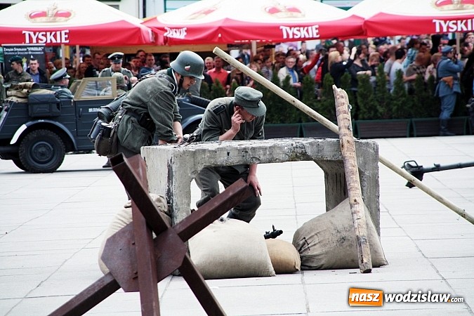 Zdjęcie w galerii na portalu naszwodzislaw.com: 5. Piknik Historyczno - Militarny wiadomości z regionu