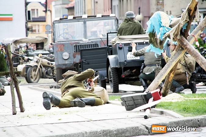 Zdjęcie w galerii na portalu naszwodzislaw.com: 5. Piknik Historyczno - Militarny wiadomości z regionu