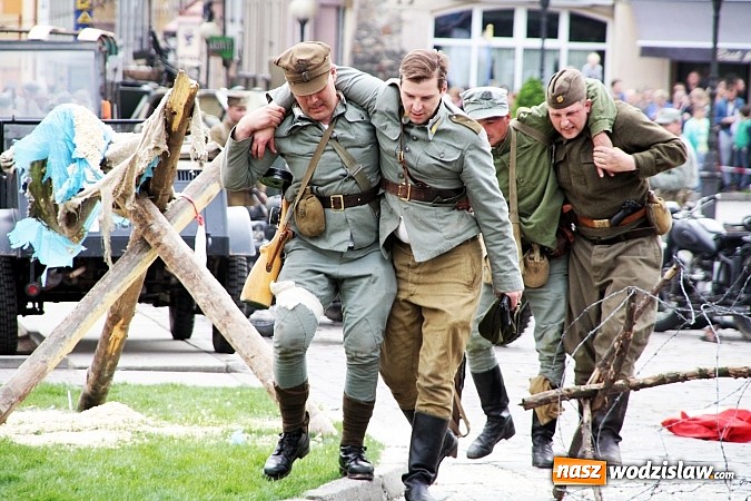 Zdjęcie w galerii na portalu naszwodzislaw.com: 5. Piknik Historyczno - Militarny wiadomości z regionu