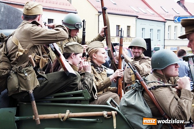 Zdjęcie w galerii na portalu naszwodzislaw.com: 5. Piknik Historyczno - Militarny wiadomości z regionu