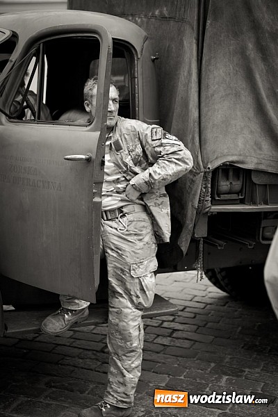 Zdjęcie w galerii na portalu naszwodzislaw.com: 5. Piknik Historyczno - Militarny wiadomości z regionu