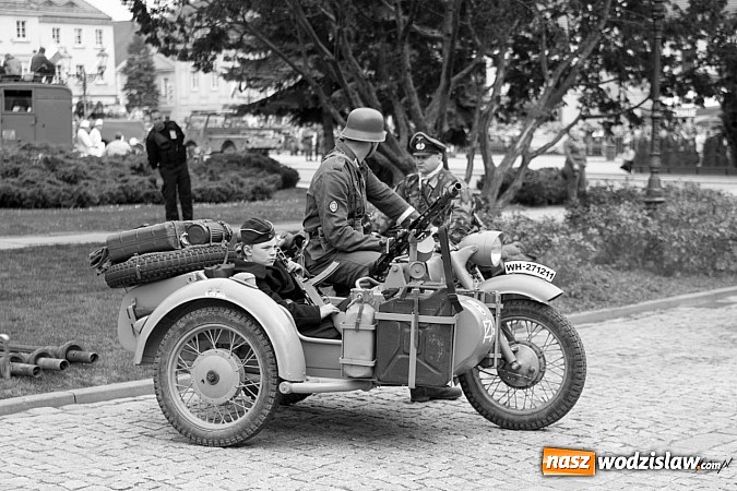Zdjęcie w galerii na portalu naszwodzislaw.com: 5. Piknik Historyczno - Militarny wiadomości z regionu