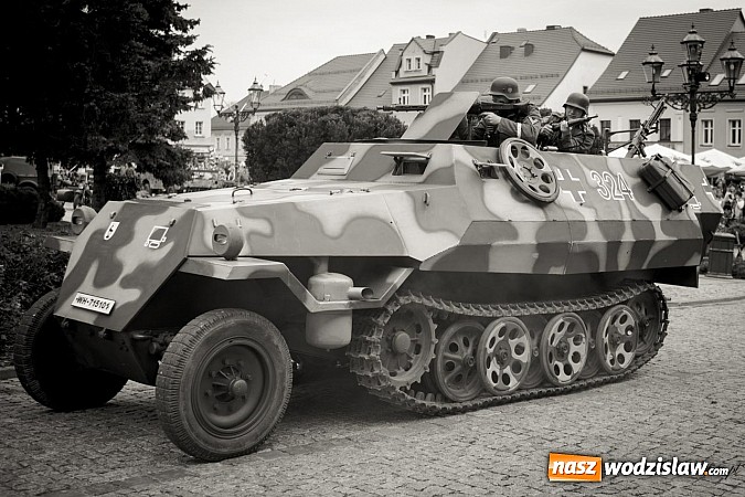 Zdjęcie w galerii na portalu naszwodzislaw.com: 5. Piknik Historyczno - Militarny wiadomości z regionu
