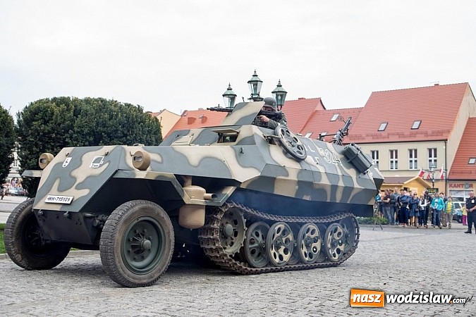 Zdjęcie w galerii na portalu naszwodzislaw.com: 5. Piknik Historyczno - Militarny wiadomości z regionu