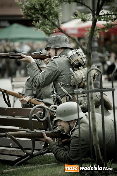 Zdjęcie w galerii na portalu naszwodzislaw.com: 5. Piknik Historyczno - Militarny wiadomości z regionu