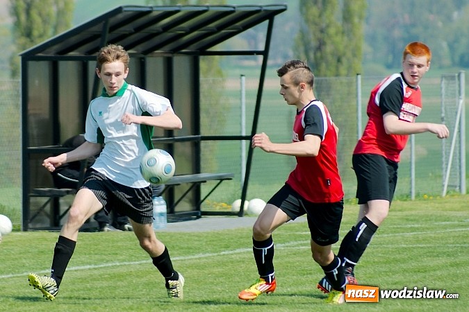 Zdjęcie w galerii na portalu naszwodzislaw.com: Nieboczowska Odra rozbita w Borucinie wiadomości z regionu