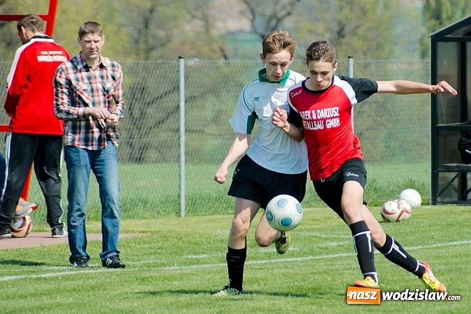 Zdjęcie w galerii na portalu naszwodzislaw.com: Nieboczowska Odra rozbita w Borucinie wiadomości z regionu