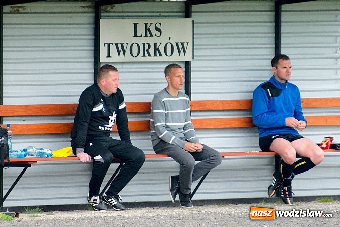 Zdjęcie w galerii na portalu naszwodzislaw.com: Rezerwy Rogowa lepsze od Tworkowa wiadomości z regionu