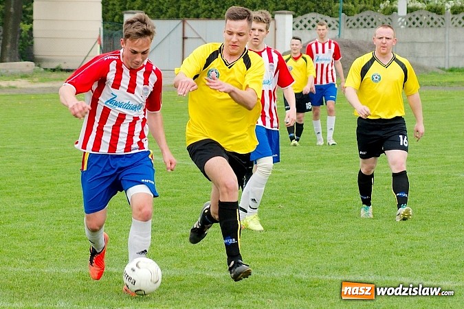 Zdjęcie w galerii na portalu naszwodzislaw.com: Rezerwy Rogowa lepsze od Tworkowa wiadomości z regionu