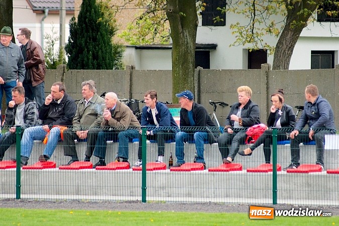 Zdjęcie w galerii na portalu naszwodzislaw.com: Rezerwy Rogowa lepsze od Tworkowa wiadomości z regionu