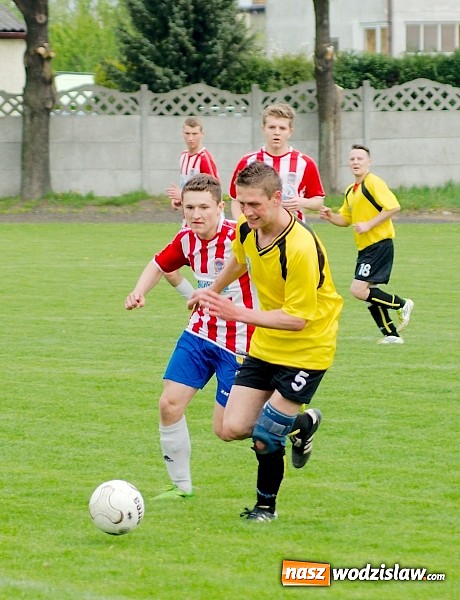 Zdjęcie w galerii na portalu naszwodzislaw.com: Rezerwy Rogowa lepsze od Tworkowa wiadomości z regionu