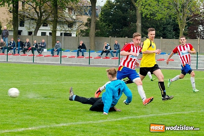 Zdjęcie w galerii na portalu naszwodzislaw.com: Rezerwy Rogowa lepsze od Tworkowa wiadomości z regionu