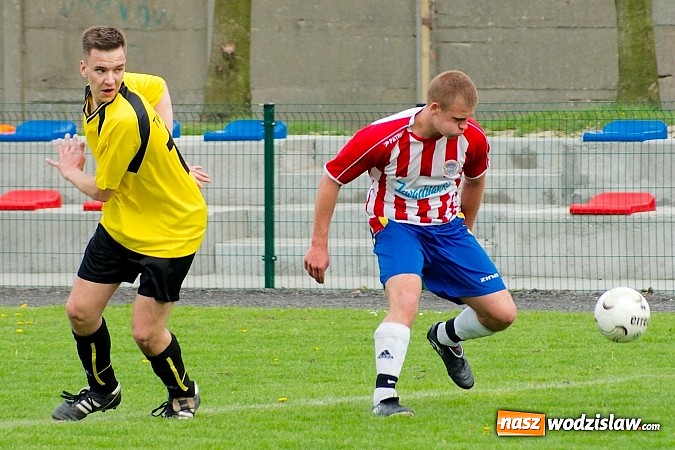 Zdjęcie w galerii na portalu naszwodzislaw.com: Rezerwy Rogowa lepsze od Tworkowa wiadomości z regionu