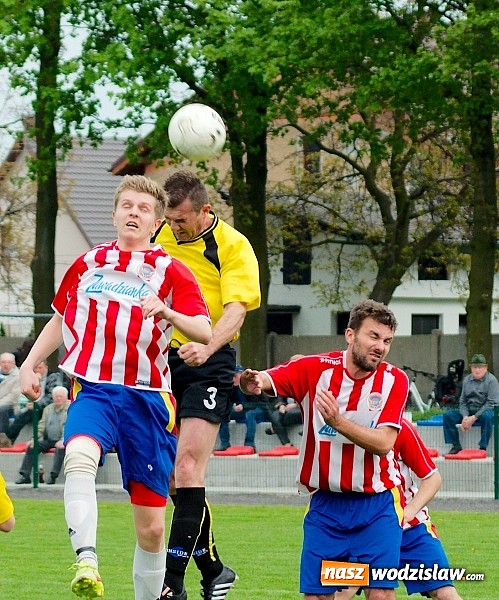 Zdjęcie w galerii na portalu naszwodzislaw.com: Rezerwy Rogowa lepsze od Tworkowa wiadomości z regionu