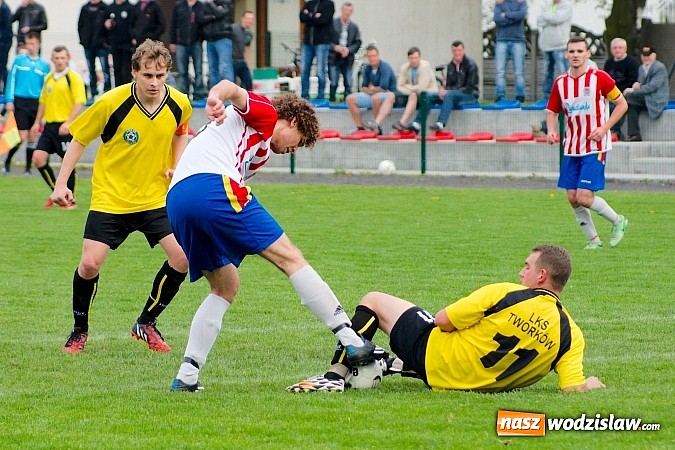 Zdjęcie w galerii na portalu naszwodzislaw.com: Rezerwy Rogowa lepsze od Tworkowa wiadomości z regionu