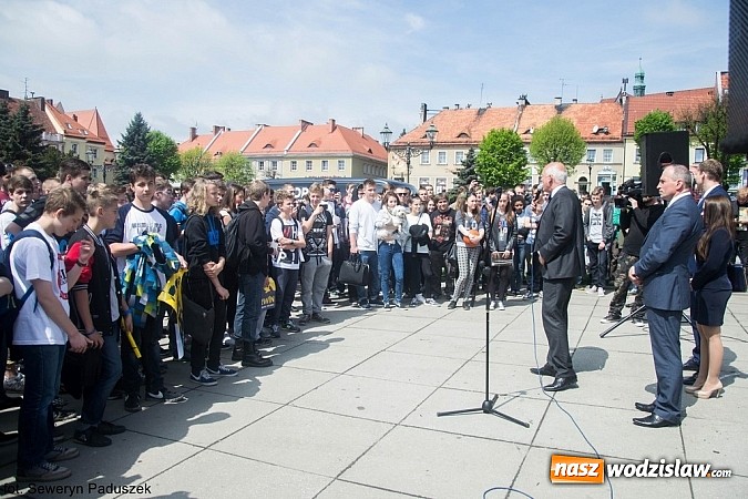 Zdjęcie w galerii na portalu naszwodzislaw.com: Janusz Korwin-Mikke zawitał do Wodzisławia Ślaskiego wiadomości z regionu