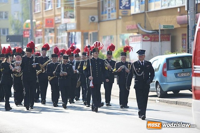 Zdjęcie w galerii na portalu naszwodzislaw.com: Obchody święta 3 Maja w Radlinie – fotorelacja  wiadomości z regionu