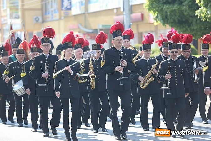 Zdjęcie w galerii na portalu naszwodzislaw.com: Obchody święta 3 Maja w Radlinie – fotorelacja  wiadomości z regionu