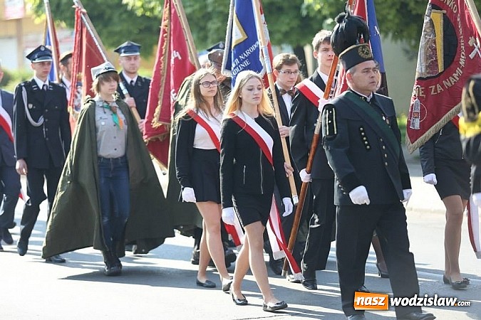 Zdjęcie w galerii na portalu naszwodzislaw.com: Obchody święta 3 Maja w Radlinie – fotorelacja  wiadomości z regionu