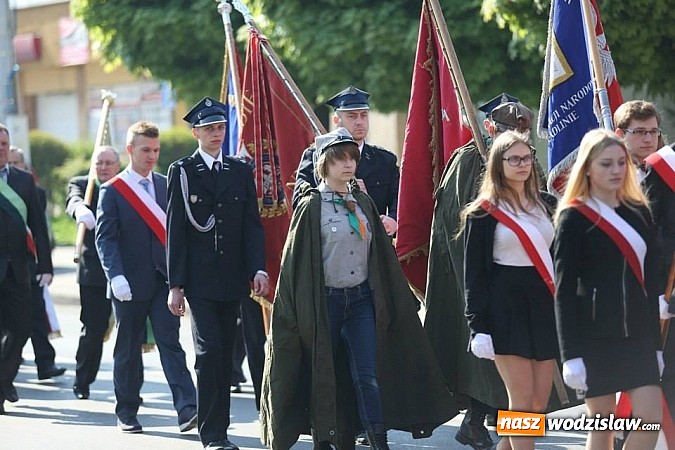 Zdjęcie w galerii na portalu naszwodzislaw.com: Obchody święta 3 Maja w Radlinie – fotorelacja  wiadomości z regionu