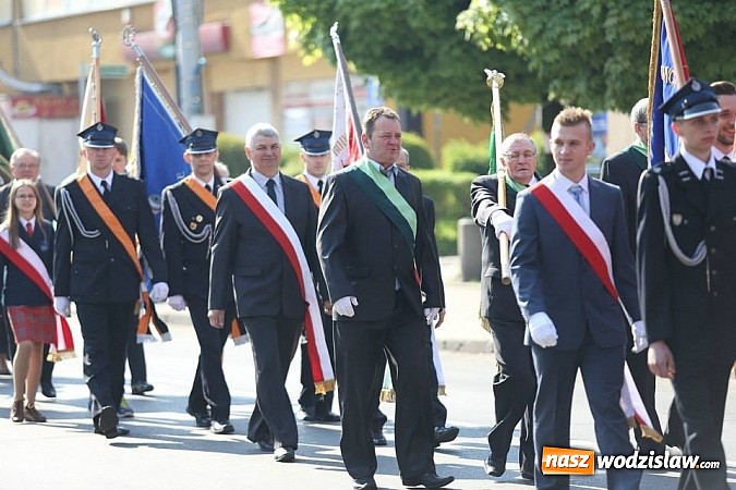Zdjęcie w galerii na portalu naszwodzislaw.com: Obchody święta 3 Maja w Radlinie – fotorelacja  wiadomości z regionu