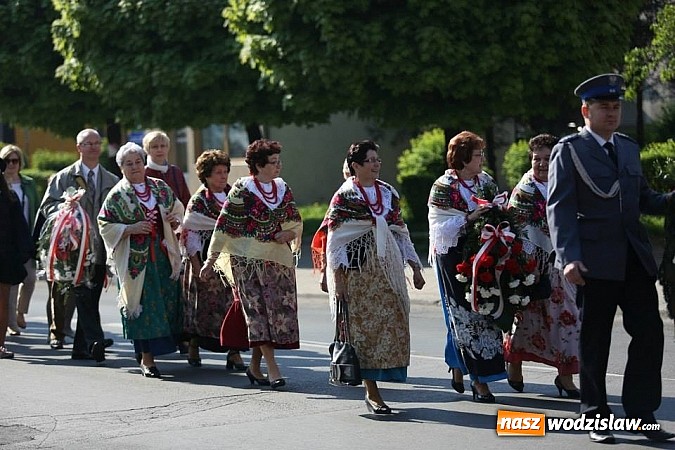 Zdjęcie w galerii na portalu naszwodzislaw.com: Obchody święta 3 Maja w Radlinie – fotorelacja  wiadomości z regionu