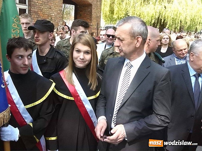 Zdjęcie w galerii na portalu naszwodzislaw.com: Uczniowie G3 brali udział w Marszu Milczenia  wiadomości z regionu