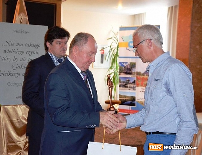 Zdjęcie w galerii na portalu naszwodzislaw.com: Nagrodzono sportowc&oacute;w, trener&oacute;w oraz ludzi kultury wiadomości z regionu