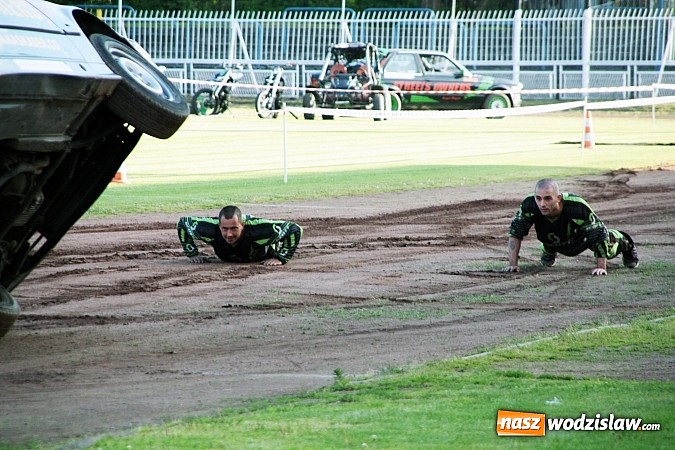 Zdjęcie w galerii na portalu naszwodzislaw.com: Niesamowite kaskaderskie show! wiadomości z regionu