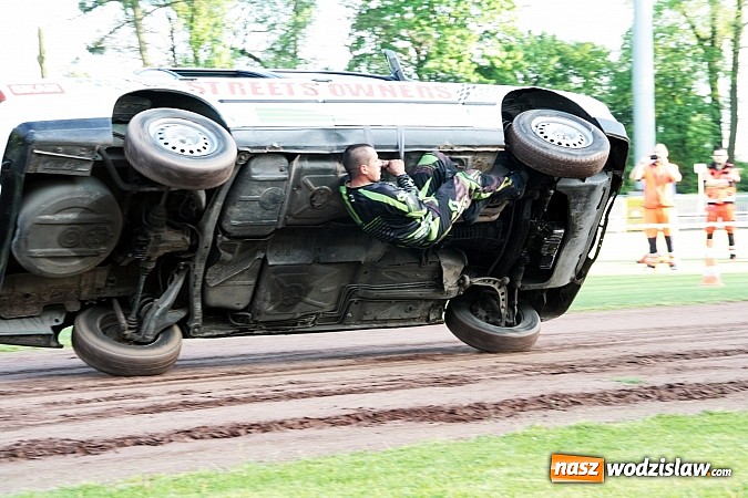 Zdjęcie w galerii na portalu naszwodzislaw.com: Niesamowite kaskaderskie show! wiadomości z regionu